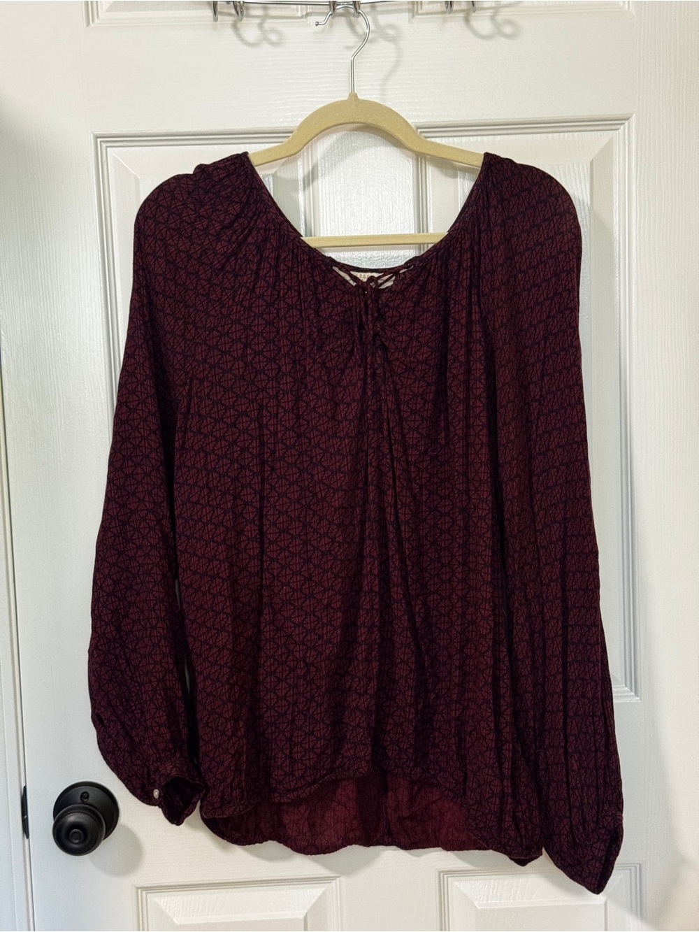 Women's Burgundy Tie-Neck Peasant Tunic